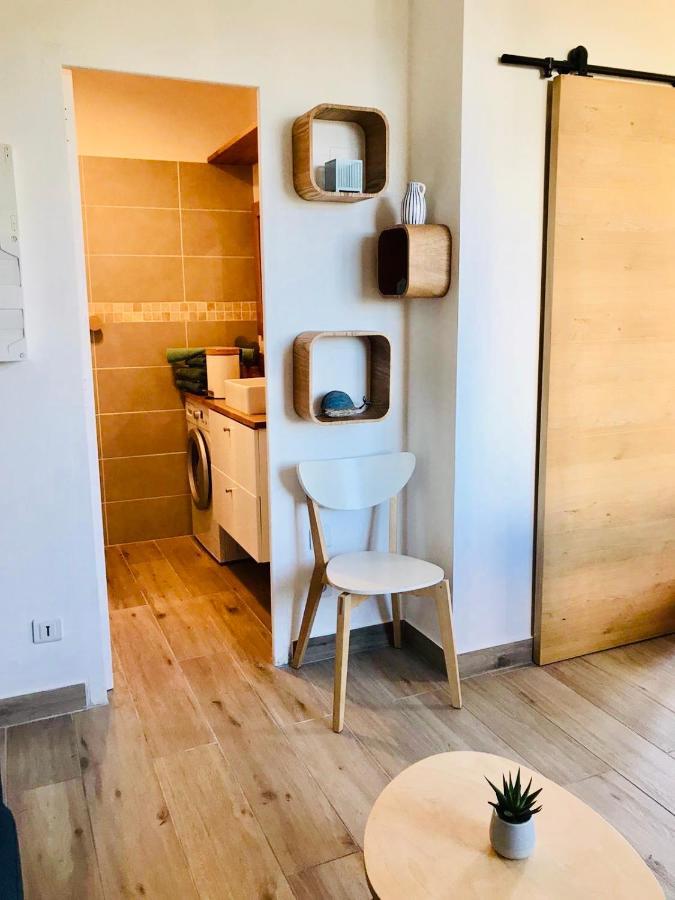 Ferienwohnung Un Petit Nid Les Pieds Dans L'Eau Argelès-sur-Mer Exterior foto